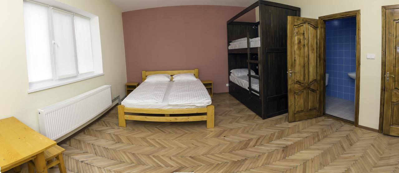 Dream Hostel Carpathians Rakhiv Luaran gambar
