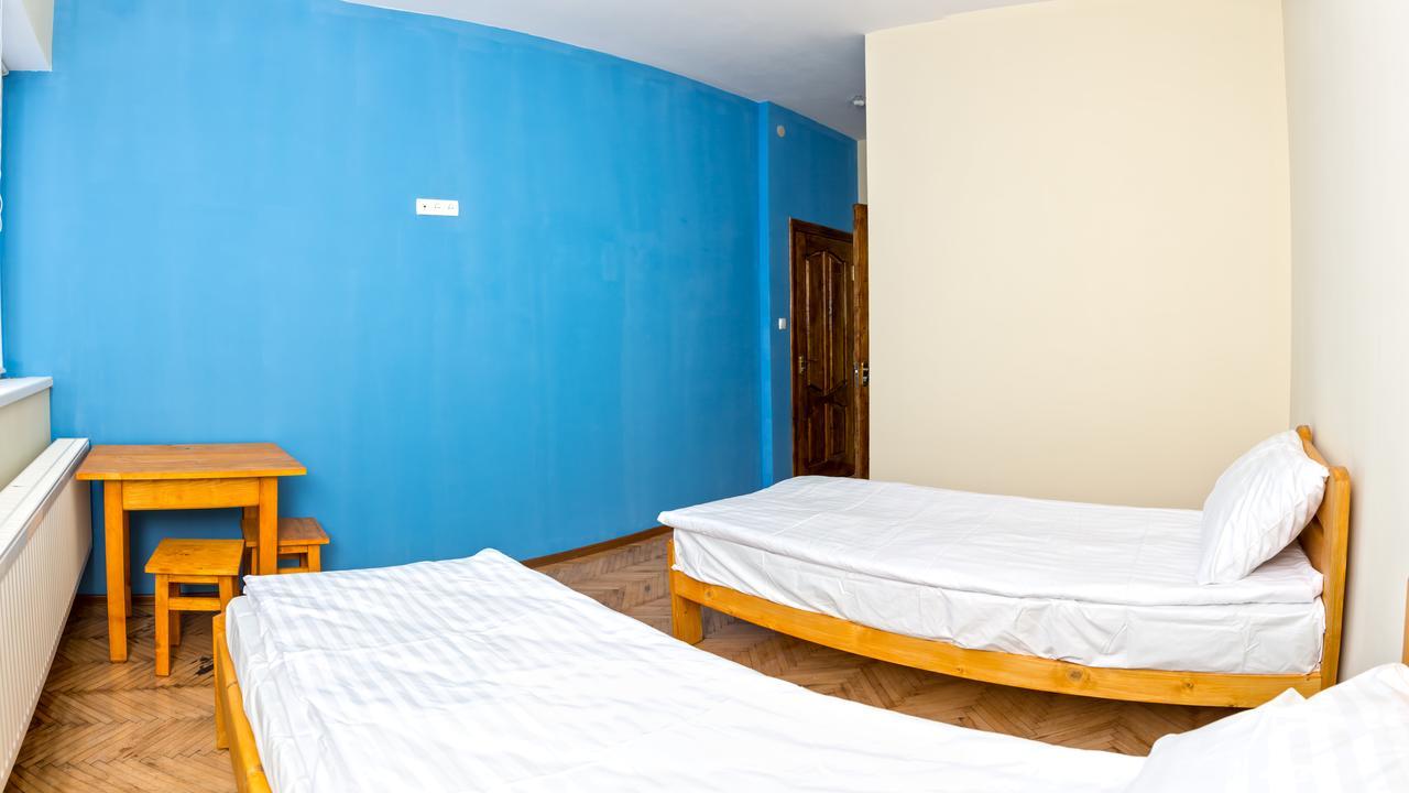 Dream Hostel Carpathians Rakhiv Luaran gambar