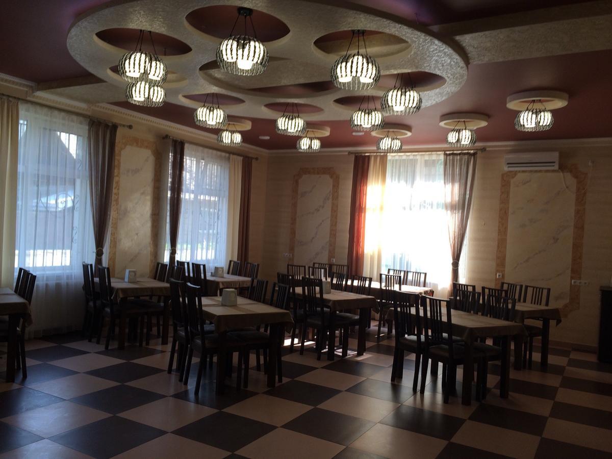 Dream Hostel Carpathians Rakhiv Luaran gambar